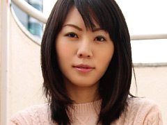 内緒でパンツを売ってマ●コを見せる女 OL 一ノ瀬真紀子