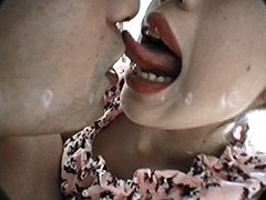 キスキスキスと舐め狂う唇 「愛の接吻ガール」