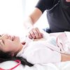 人気女優 泉りおんチャンのナース拘束くすぐり！