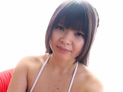お股をコスるイケない娘／涼子