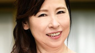 美麗熟女 富由美（65歳）