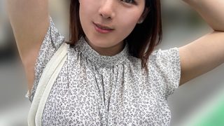 街角で声をかけてくすぐりさせてもらう あいるちゃん
