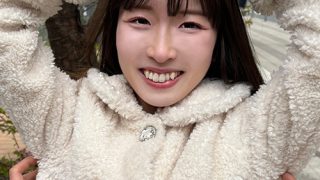 街角で声をかけてくすぐりさせてもらう ももなちゃん