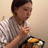 大学生Yちゃんのトイレで早弁