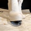 カラーガード隊めいちゃんの白ブーツでクワガタCRUSH
